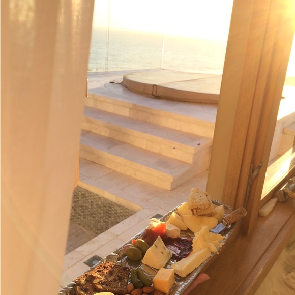 Stunning Hand beaded, never worn impeccable flowing top! - Picture 6 of 6